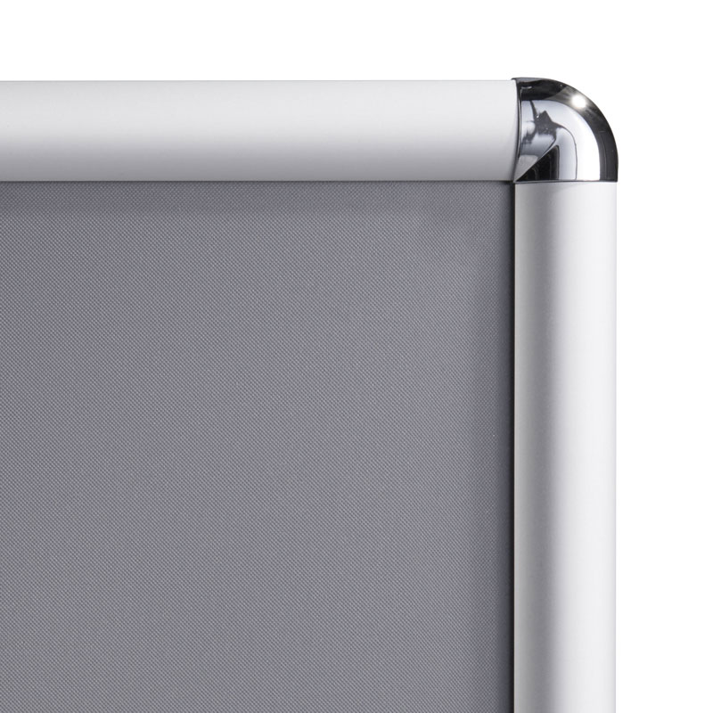 Klapprahmen A4, silber, 25 mm Profil mit abgerundeten Rondo-Ecken in Standardausführung